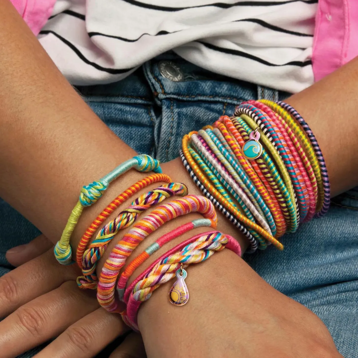 Deluxe Loopdedoo Friendship Bracelet Kit