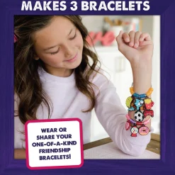 Dig It Up! Giant Charm Bracelet Discovery
