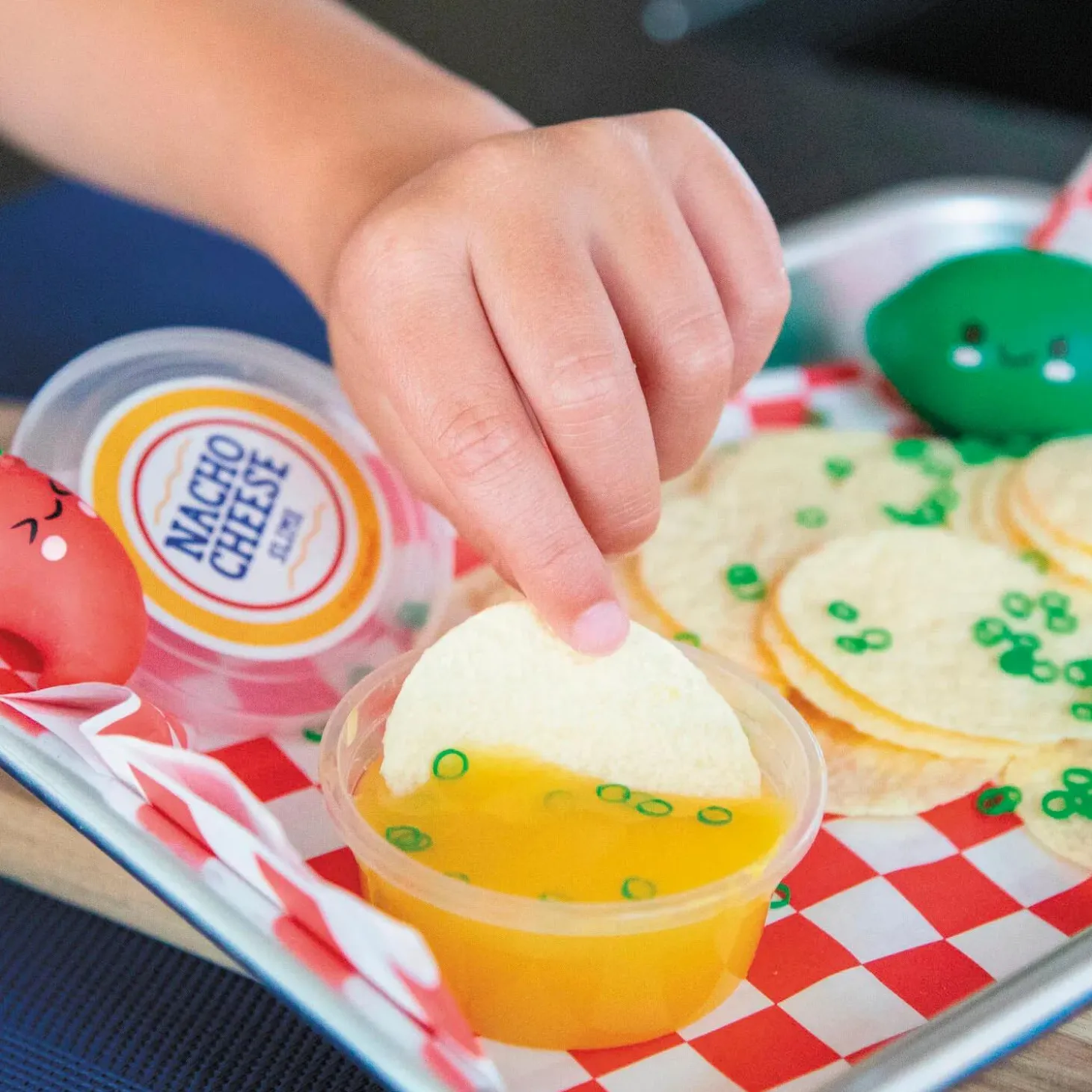 Foodie Fidget Fan Foods – Nacho Tray Sensory Play Set