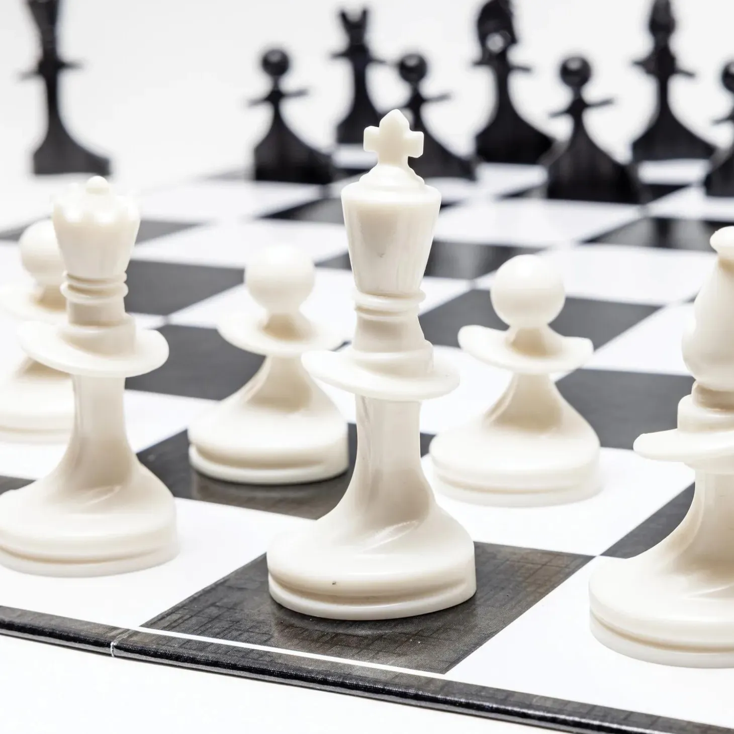 Paco Sako Peace Chess Game