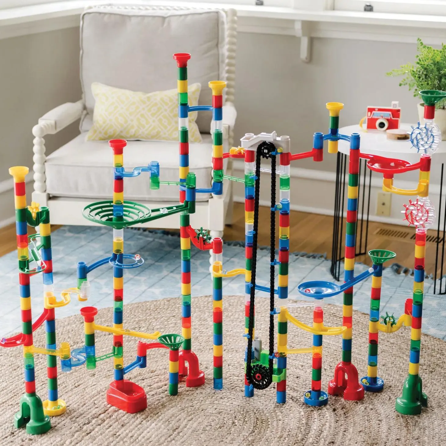 400 Piece Colossal Elevator Marble Run with Storage Bin