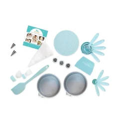 Playful Chef: Deluxe Cake Decorating Studio