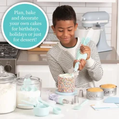 Playful Chef: Deluxe Cake Decorating Studio