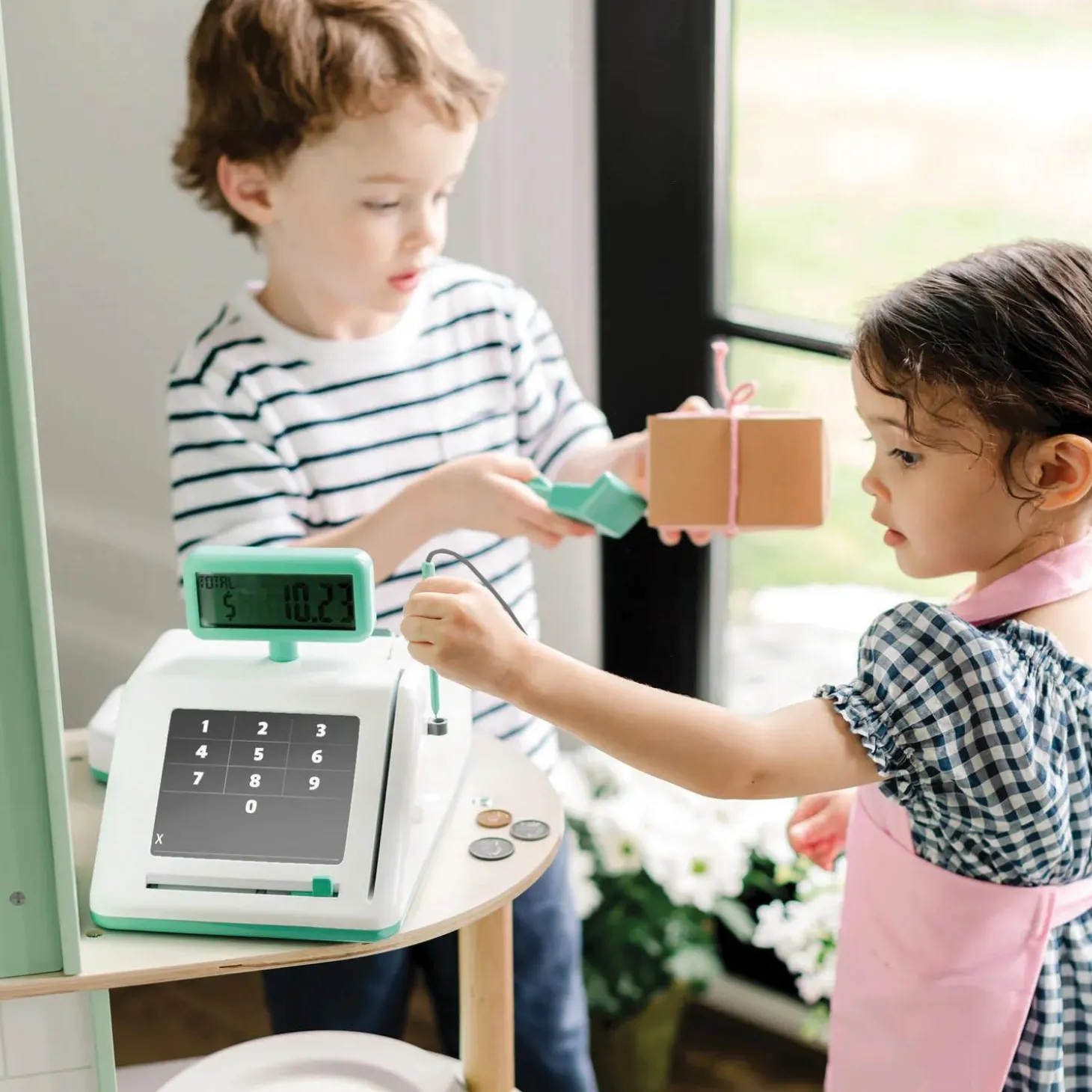 Teach and Talk Cash Register