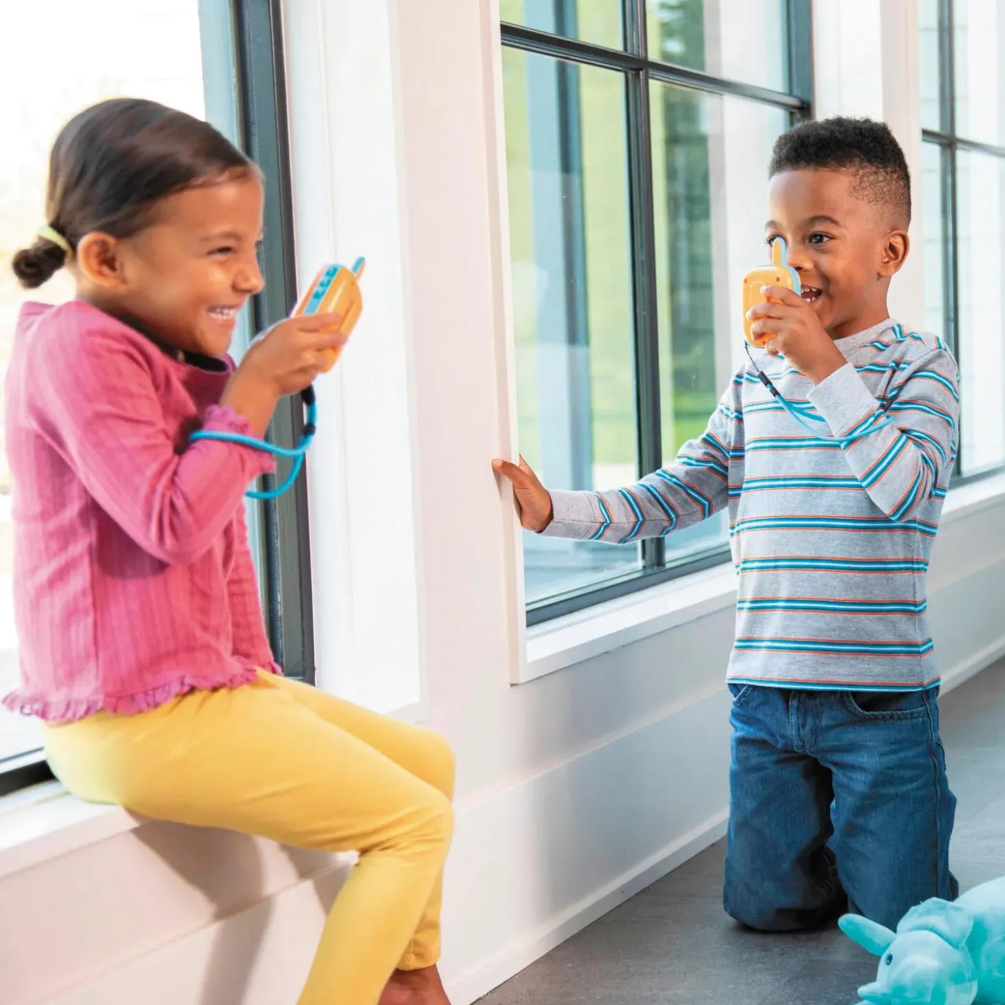 Walkie Talk-Along Scavenger Hunt & Adventure Set