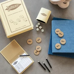 Yahtzee Vintage Bookshelf Edition